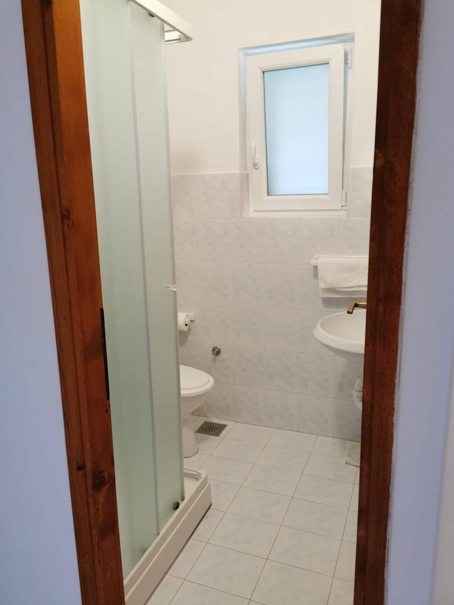 Apartments And Rooms Njivice Bilik gambar